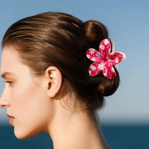 Pink daisy floral hair claw clip for women's beach vacation hairstyle accessories