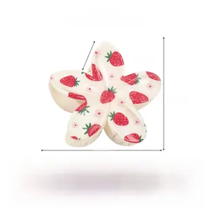 Detailed size specifications for 8cm flower hair claw clip with strawberry print
