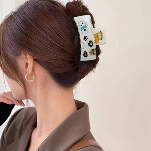 Pince à cheveux carrée avec imprimé chien de dessin animé pour coiffures femmes