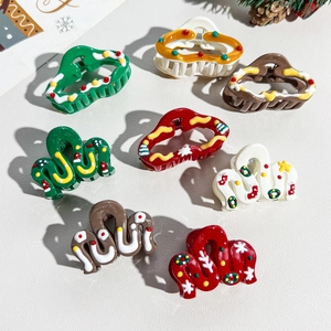 Christmas Hair Claw Clip Set Santa Claus Reindeer Gingerbread Man Tree Small Large Fabric Plastic Artificial Pearl Hair Accessories For Women Holiday Party Gift