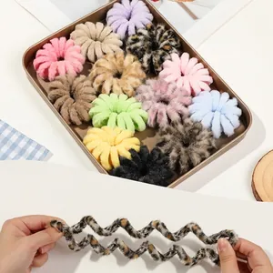 Élastiques à cheveux en peluche léopard et spirales colorées en plusieurs styles variés