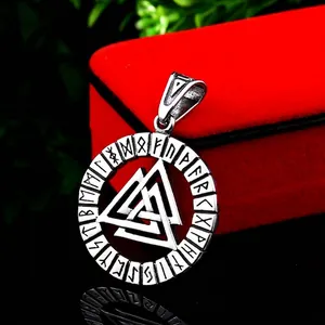 Viking Nordic Rune Valknut Μενταγιόν για Άνδρες από Ανοξείδωτο Ατσάλι Ρετρό Σύμβολο Τρίγωνο Odin Μενταγιόν Μόνο Χωρίς Αλυσίδα