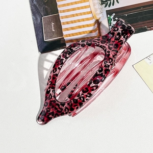 Pink and red leopard print hollow hair claw clip for women's long hair styling