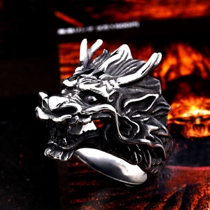 Vintage roestvrijstalen drakenkop ring voor heren met gedetailleerde schubben en finish