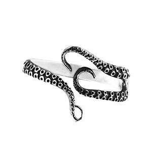 Vintage octopus stainless steel open ring with detailed tentacle textures in silver finish