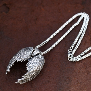 Retro stainless steel angel wing pendant necklace with vintage silver finish and wheat chain