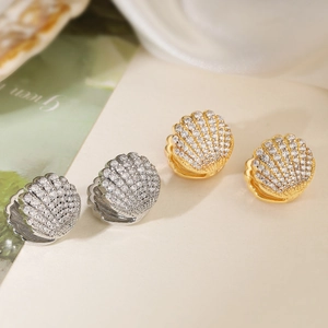 Copper 18K Gold Plated Shell Shape Huggie Hoop Earrings For Women Pave Zirconia Minimalist Fashion Delicate Jewelry Earring Gift