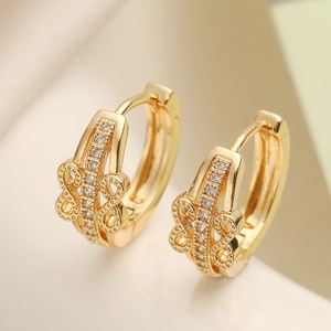 18K Gold Plated Copper Hoop Earrings For Women Geometric Bowknot Zirconia Minimalist Fashion Small Inlaid Rhinestone Circle Earrings