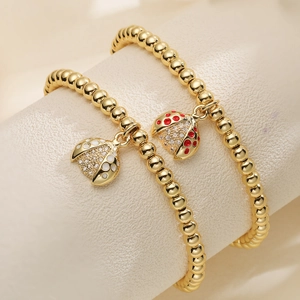 Bracelet en Perles en Acier Inoxydable Plaqué Or Avec Pendentif Coccinelle Zircone Animal Charm Bijoux pour Femmes Cadeau