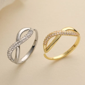 Bague Ouverte Géométrique Croix Infinie en Cuivre pour Femme Plaqué Or Argent avec Strass Incrusté Bague Réglable