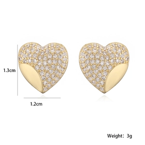 18K gold plated heart stud earrings with cubic zirconia stones and 1.3cm dimensions