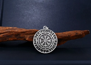 Detailed view of Nordic Viking Vegvisir compass pendant made of antique stainless steel