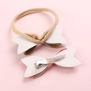 Ensemble de bandeau et pince à cheveux pour bébé avec nœuds pailletés rouges et verts