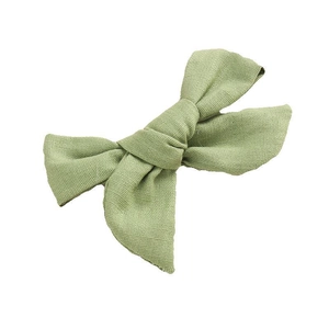 Barrette à nœud papillon en coton et lin vert clair pour bébés et petites filles