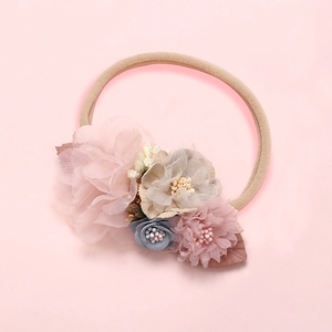Détails de fleurs en tissu faites à la main et bandeau souple en nylon pour bébés
