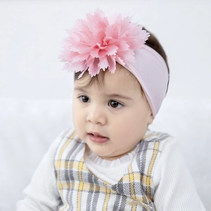 Roze nylon baby haarband met chiffon bloem voor pasgeborenen en kleine meisjes