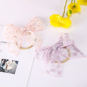 Bandeaux en dentelle avec broderie marguerite en rose et violet pour bébés et petites filles