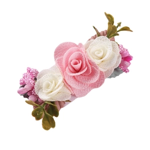 Stereo floral hair clip for girls with pink and white fabric roses and green leaves