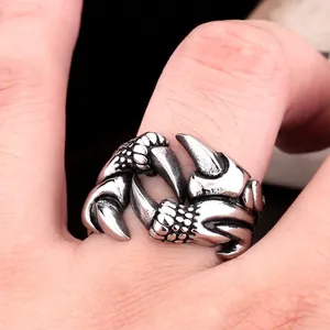 Vintage Drachenkralle Ring aus Edelstahl für Herren in antikem Silber-Finish
