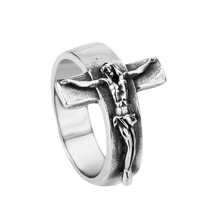 Anillo vintage de acero inoxidable para hombre con cruz y diseño religioso pulido