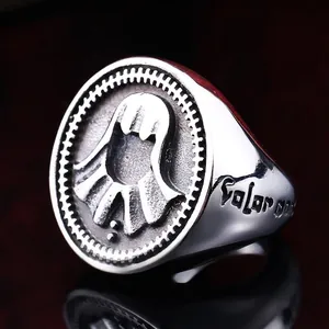 Bague vintage en acier inoxydable pour homme avec relief punk et finition argentée