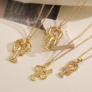 Collana Con Pendente Aragosta in Rame Oro Vintage Con Zirconia Per Donna Gioielli Semplici alla Moda Pendolare Regalo