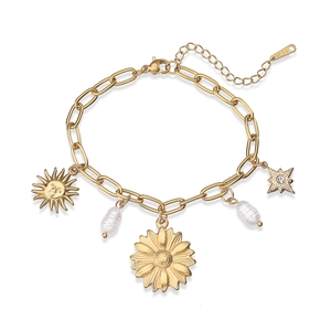 Bracelet en acier inoxydable doré 18K avec breloques fleurs, cœurs et perles