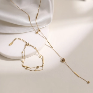Minimalist Stainless Steel Rose Flower Tassel Pendant Necklace For Women Gold Plated Elegant Small Niche Jewelry Gift