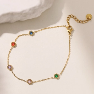 Eleganter Armreif aus vergoldetem Edelstahl mit fünf bunten Zirkon Edelsteinen