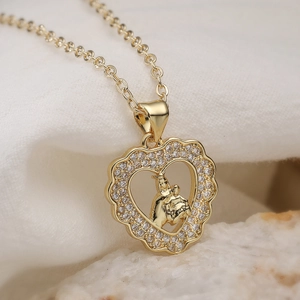 Exquisite 18K gold plated heart necklace with zircon border and Virgin Mary relief