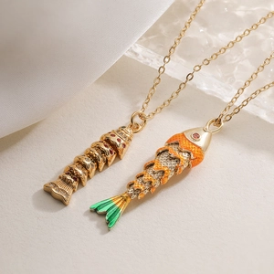 Mode Élégant Cuivre Zirconia Poisson Koi Pendentif Collier Pour Femmes Plaqué Or 18K Chaîne De Clavicule Bijoux Cadeau