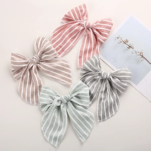 Barrettes Cheveux Nœud Papillon en Tissu Rayé et Plaid pour Bébé Fille Boutique Queue de Hirondelle Barrettes Tricotées Accessoires Cheveux