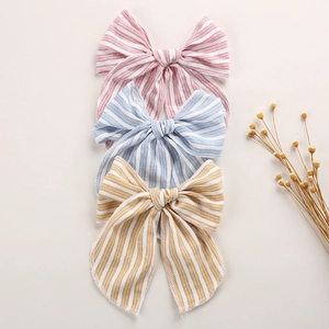 Lot de trois nœuds à cheveux rayés en coton pour filles en rose, bleu et jaune