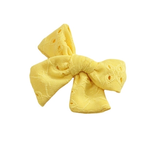 Barrette à nœud en broderie anglaise jaune pour filles au style estival et élégant