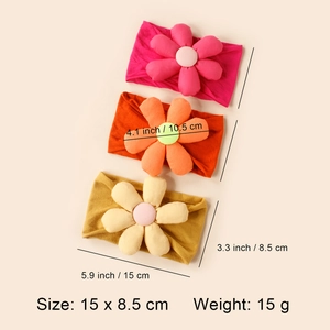 Detailed size specifications for a three-piece set of floral baby headbands in soft cotton