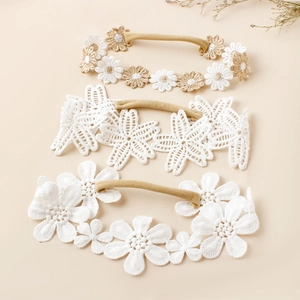 Trois bandeaux pour bébé en dentelle délicate avec broderie florale et nylon doux souple