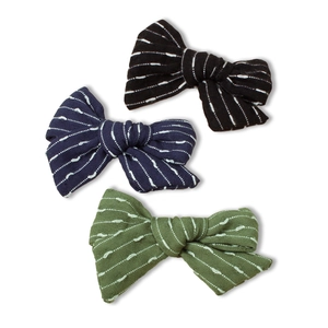 Barrettes à nœuds rayés pour enfants en noir, bleu marine et vert armée pour filles