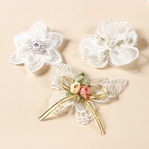 Ensemble de 3 barrettes en dentelle brodée avec perles et nœud papillon pour filles