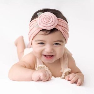 Baby Mädchen Floral Elastische Nylon Stirnband Neugeborene Kleinkinder Weich Jacquard Rose Blume Schleife Haarschmuck Handgefertigt