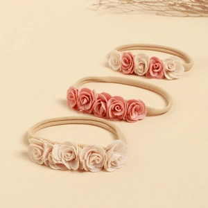 Détails de trois bandeaux pour bébé en nylon élastique avec roses en mousseline de soie