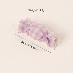 Sweet candy-shaped hair clip for babies with purple plaid fabric and size measurements