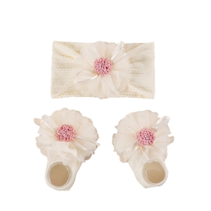 Infant jacquard nylon headband and soft sock set with pink floral lace accents