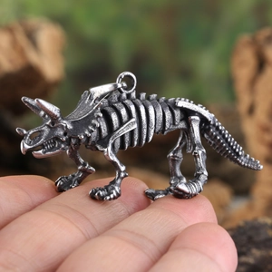 Vintage stainless steel triceratops skeleton pendant necklace for men and women