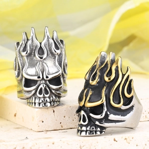 Vintage skull rings in silver and black-gold flame style for men punk jewelry
