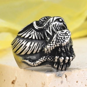 Retro punk stainless steel ring featuring eagle wings and skull motifs in black finish