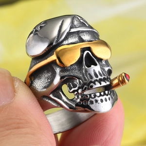 Vintage Herrenring aus Edelstahl mit Cowboy-Totenkopf, Zigarre und Sonnenbrille