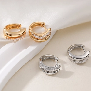 Boucles d'Oreilles Huggie en Cuivre Géométrique Vintage Avec Strass Plaqué Or 18K Petits Anneaux de Luxe pour Femmes