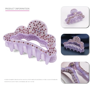 Pince à cheveux élégante en acrylique violet avec strass pour coiffure de femme moderne
