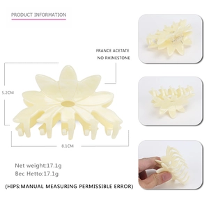 Blumen-Haarklammer aus Acetat in Hellgelb mit Maßen 8,1 cm x 5,2 cm und Produktdetails