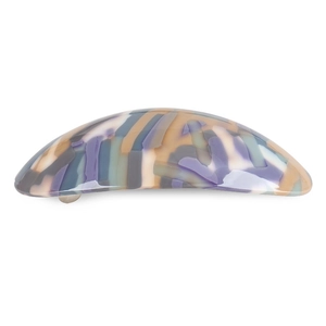 Detailed view of the marble texture acetate hair clip with its secure metal spring closure